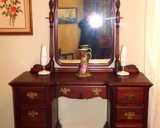 Vintage Mahogany Dressing Table with Mirror
