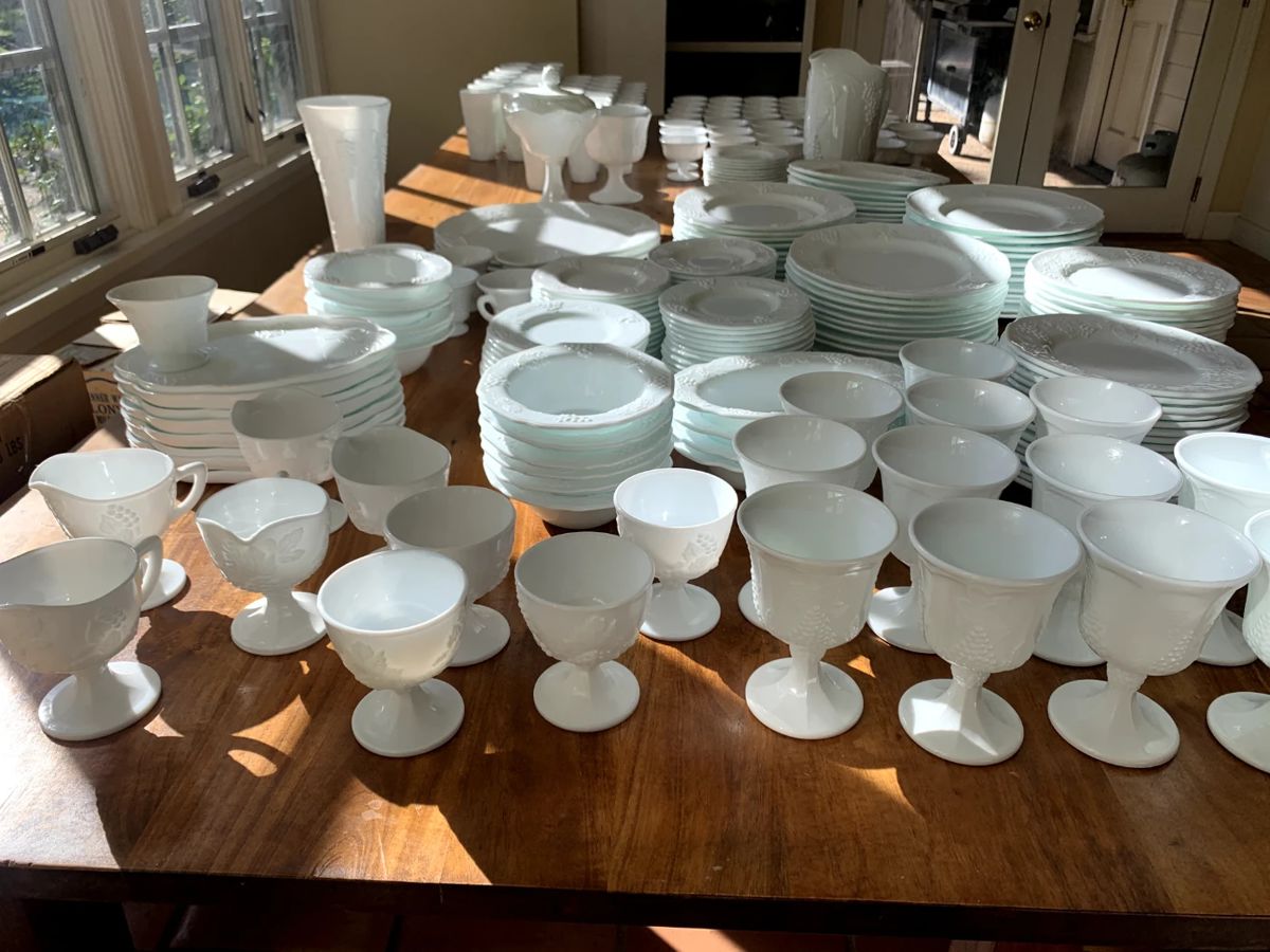 Fine China, Crystal and Vintage Treasures! starts on 11/18/2023