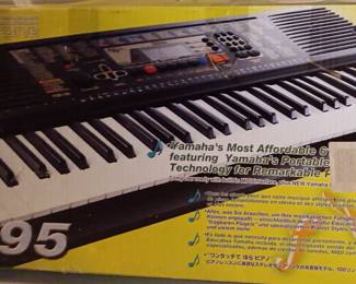 Yamaha keyboard piano