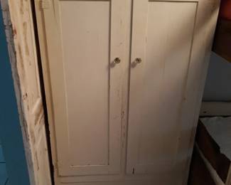 Rustic Antique wardrobe . Great hanging clothes storage. Has rod in top of unit.