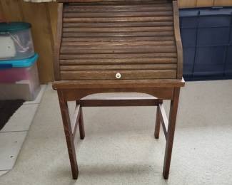 SMALL ROLLTOP DESK