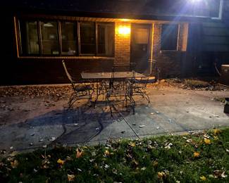 WROUGHT IRON PATIO SET