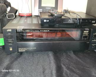 JVC RECEIVER