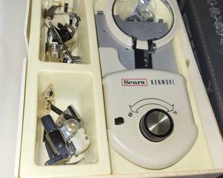 SEWING MACHINE ATTACMENTS