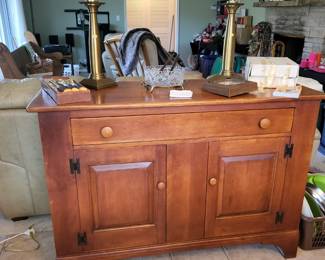 MCM SERVER ~ GREAT TV STAND