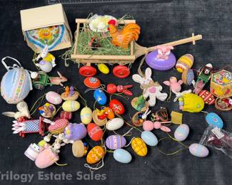 Lot Of Small Easter Tree Ornaments Decorations