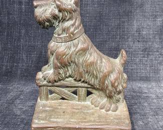 Cast Iron Scottie Dog With Front Paws Perched On Fence Bookend Doorstop