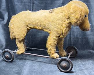Antique Pull-Along Dog Toy With Pull Ring Growler Or Bark In The Style Of Steiff  AS IS