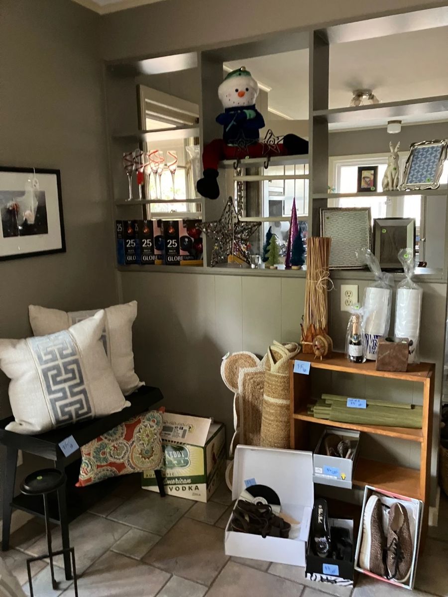 Estate/Moving Sale in Memphis, TN starts on 11/18/2023