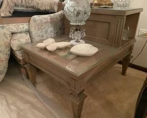 Muli level end tables - set of two- 