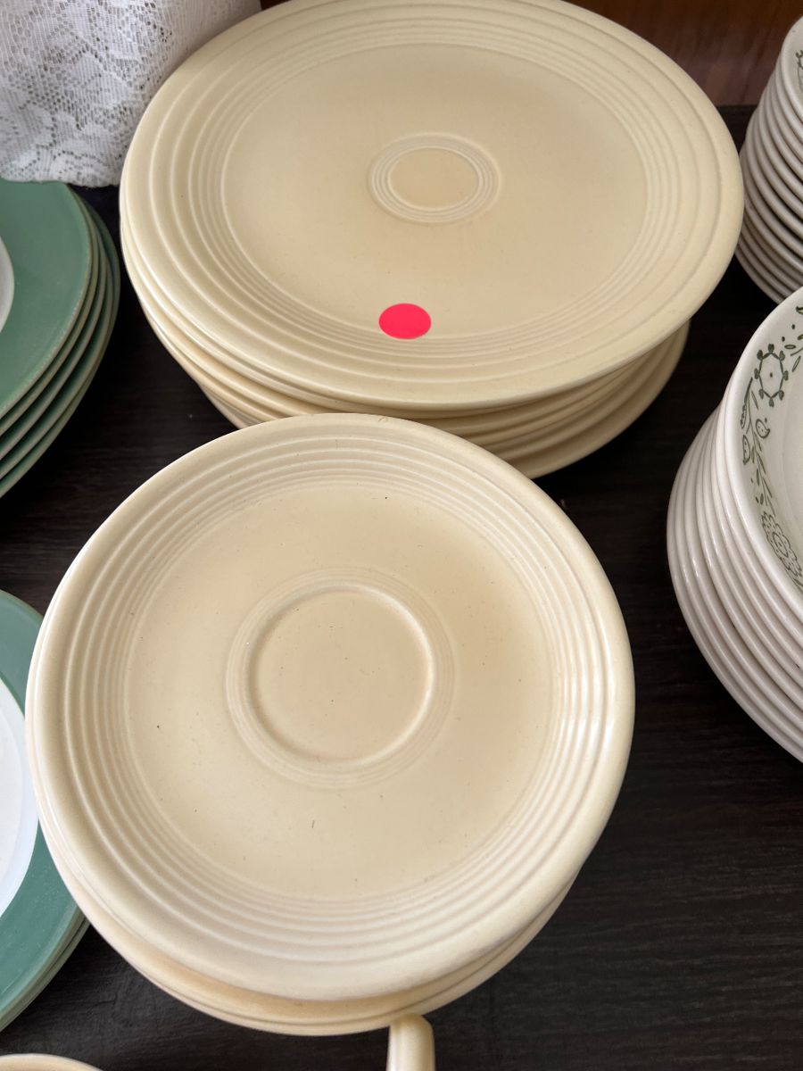 712 w. 5th Halstead starts on 11/16/2023