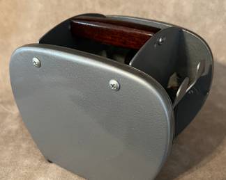 Playing card shuffler