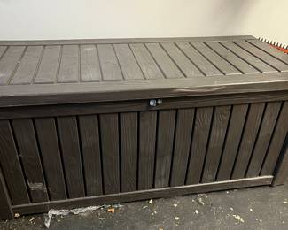 Large resin storage trunk