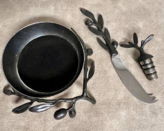 Michael Aram signed olive branch bowl and accessories