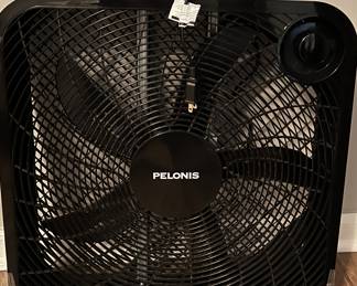 Pelonis box fan