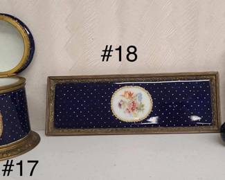 Hortense Vintage Dresser Set