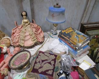 Vintage books, lamps, more