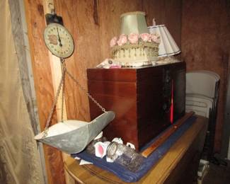Antique scale