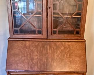 Beautiful Secretary!