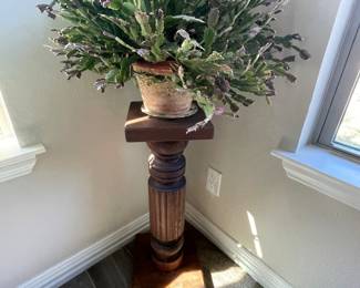 Plant Stand (plant not included)