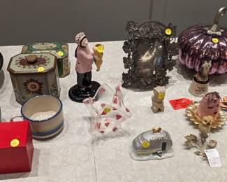 Fun Gifts and Collectibles