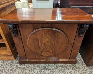 Stunning wooden hutch