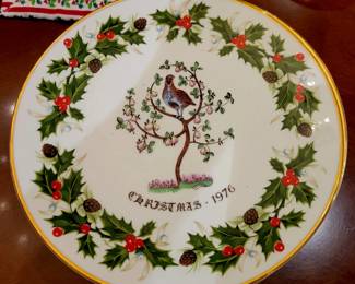 12 days of Christmas collectors plates, English 