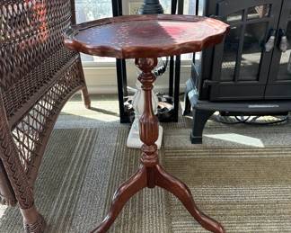Small Accent Table 