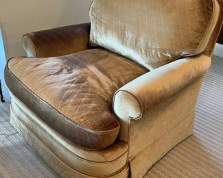 42. Quilted Velvet Arm Chair (36" x 33" x 35")