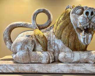 18. Pair of Carved Wood Lions w/ Gilt Accent (23" x 8" x 17")