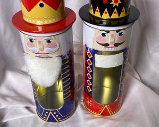2Nutcrackers Metal containerTin box Company