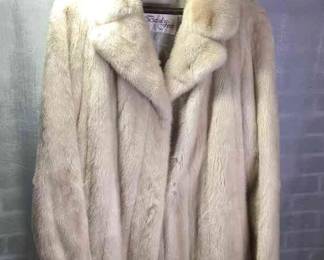 BIZAKIS FURS
