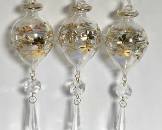 Dillards Trimmings 3 cleargold trim ornaments