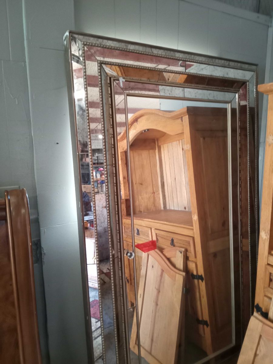 Estate Sale in Live Oak in San Antonio, TX starts on 11/16/2023