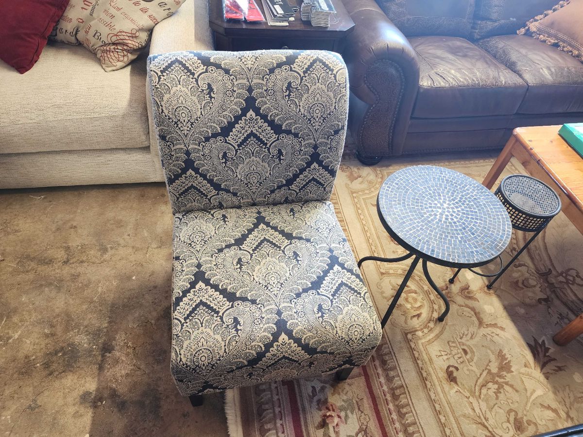 Estate Sale in Live Oak in San Antonio, TX starts on 11/16/2023