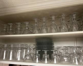 Extensive set of American thumbprint glassware and luncheon plates