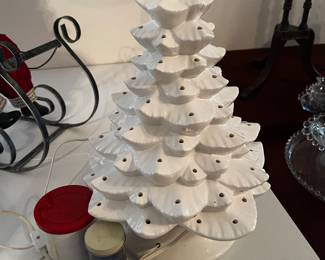 Light up white tree with blue bird pegs