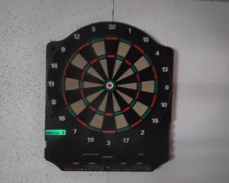 Electronic dart board