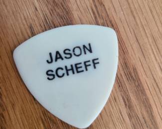 Jason scheff, Chicago, the band, guitar pick