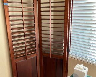 Room divider in great condition