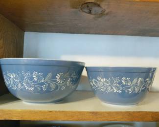 Vintage Pyrex Colonial Mist Mixing Bowls