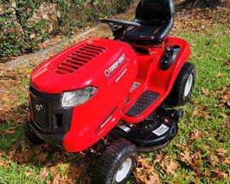 Troy Bilt Bronco 42 Inch Riding Mower with 18hp Engine 