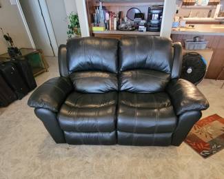 Black Electric Recliner Love Seat