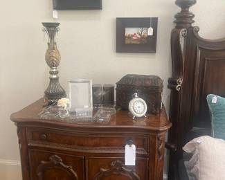 Drexel nightstand, small original oils, core bookends