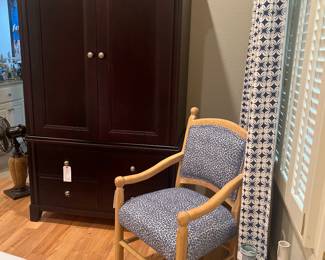 Armoire and cute accent chair in excellent condition 