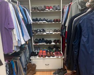 Men’s clothes. Tons of Tommy Bahama, Cinch jeans, Levi’s, men’s suits