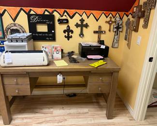 Great desk, Cricut expression, Kodak ESP 5210 printer