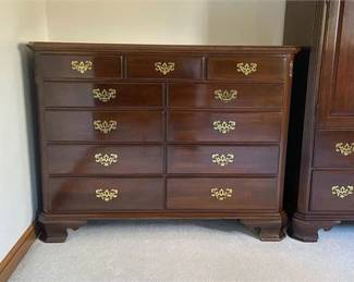 Ethan Allen Georgian Court Bachelor Chest