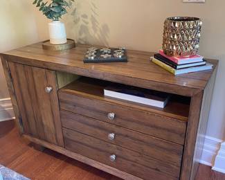 Console table, credenza