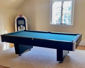 Pool table